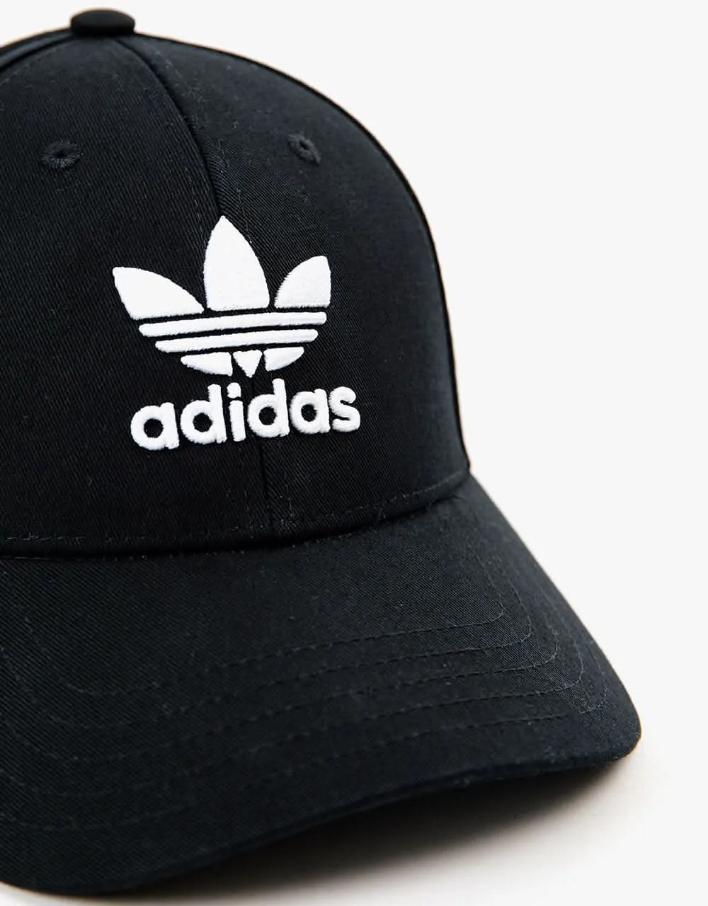 adidas Classic Trefoil Cap - Black/White