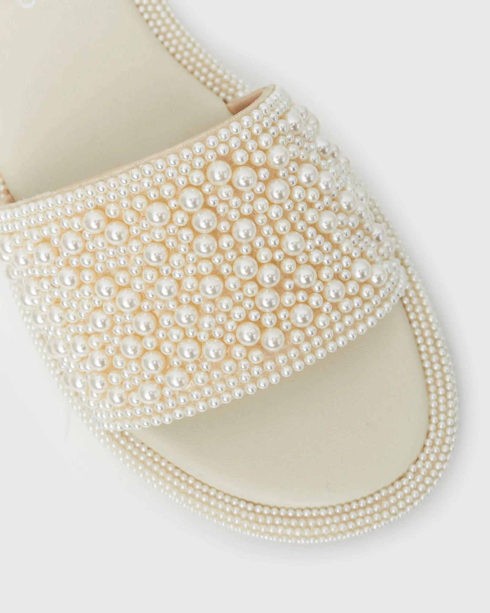 APOLLO Pearl Embellished Slides