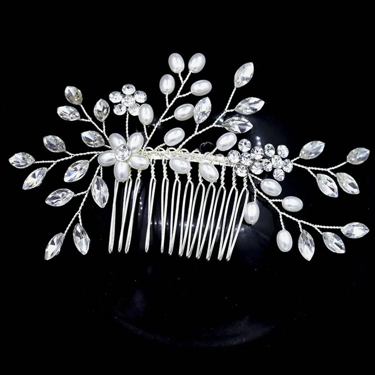 Crystal Flower Bridal Comb, Silver-Tone Accessory, Wedding Comb, Bridal Hair Comb, Wedding Hair Accessory, Bridal Hair Clip, Hair Decoration Elegant Tiaras