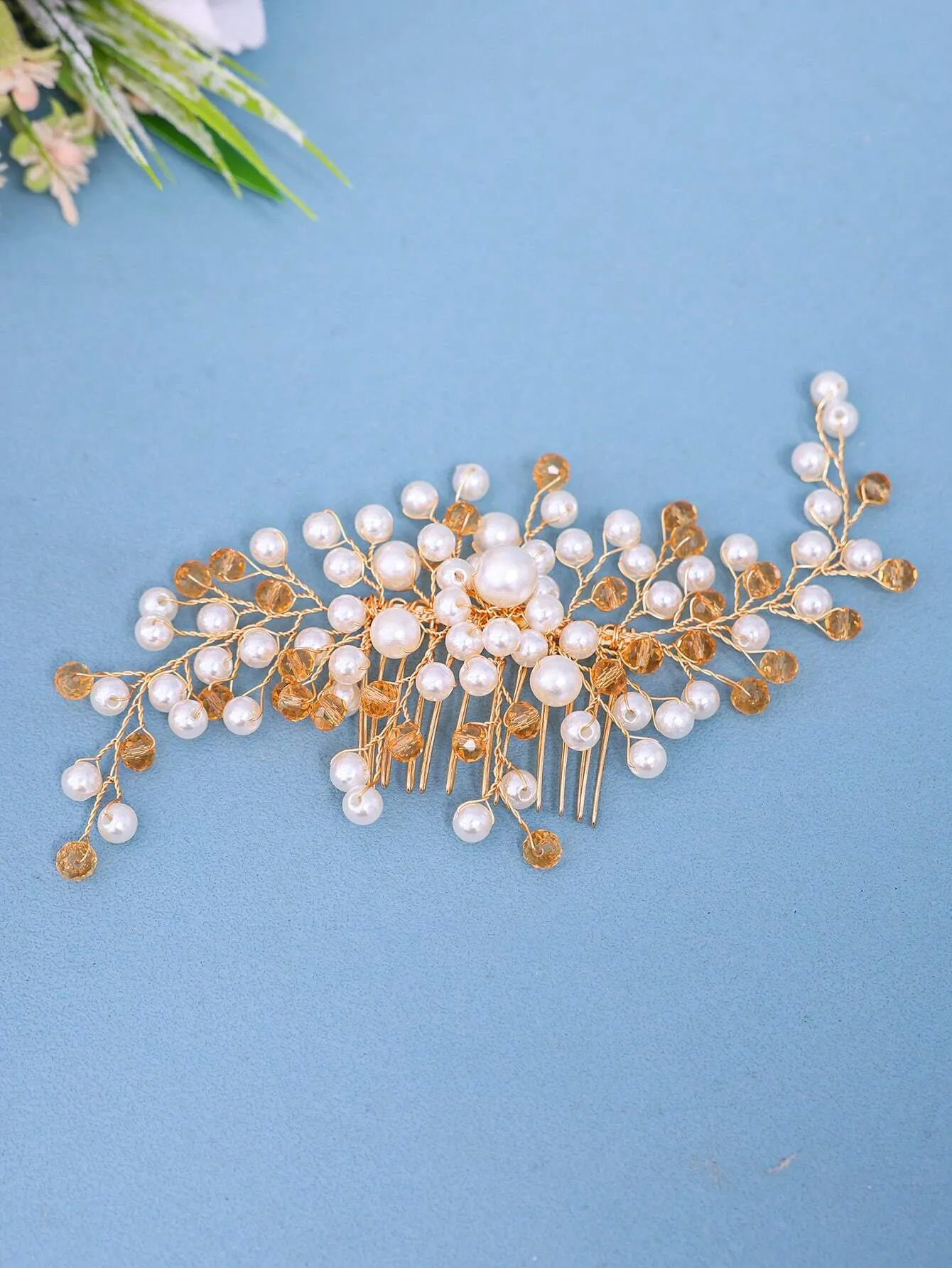 Elegant Pearl Women's Hair Comb, Bridal Wedding Headpiece, Romantic Princess Hair Accessory For Parties And Events