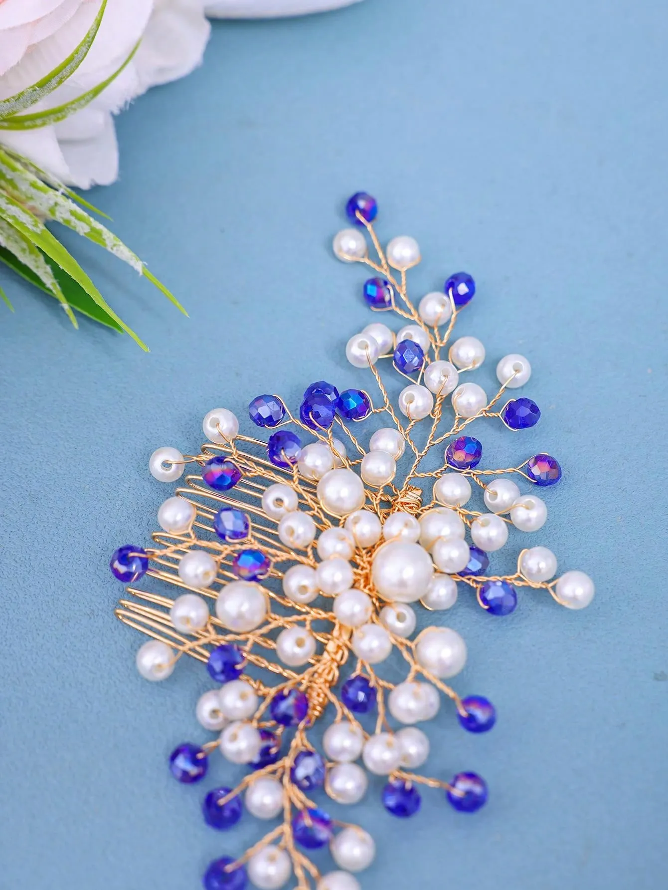 Elegant Pearl Women's Hair Comb, Bridal Wedding Headpiece, Romantic Princess Hair Accessory For Parties And Events