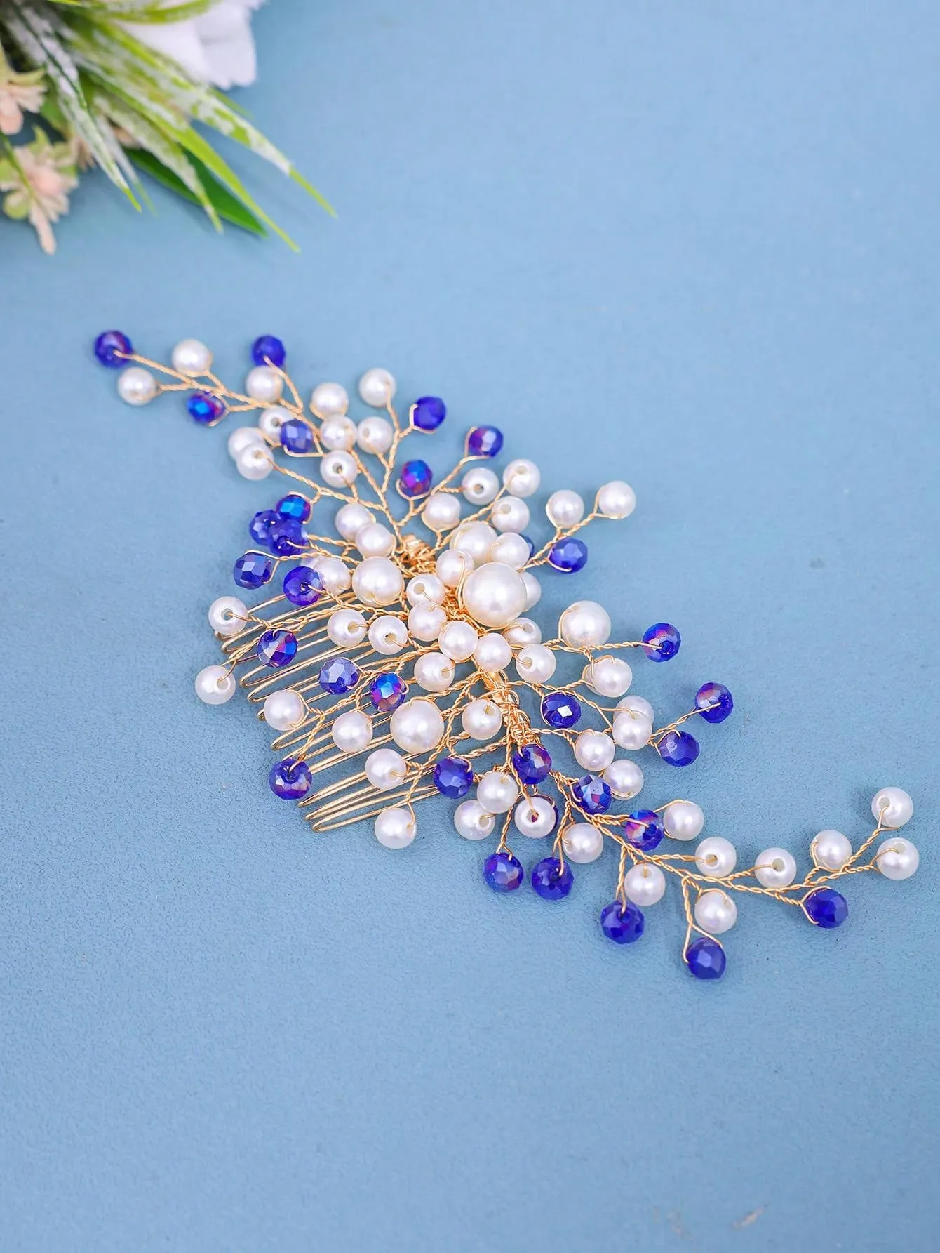 Elegant Pearl Women's Hair Comb, Bridal Wedding Headpiece, Romantic Princess Hair Accessory For Parties And Events