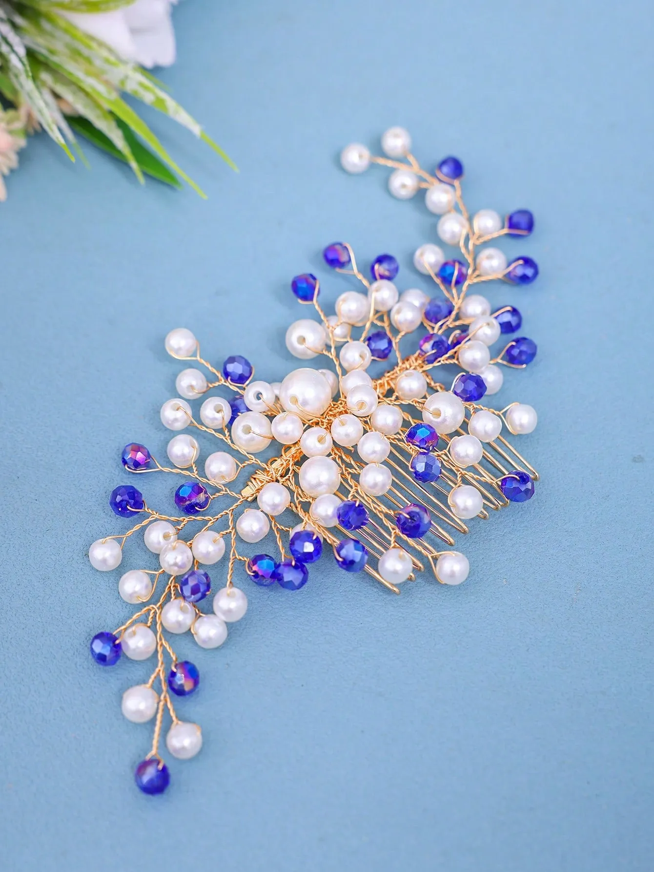 Elegant Pearl Women's Hair Comb, Bridal Wedding Headpiece, Romantic Princess Hair Accessory For Parties And Events