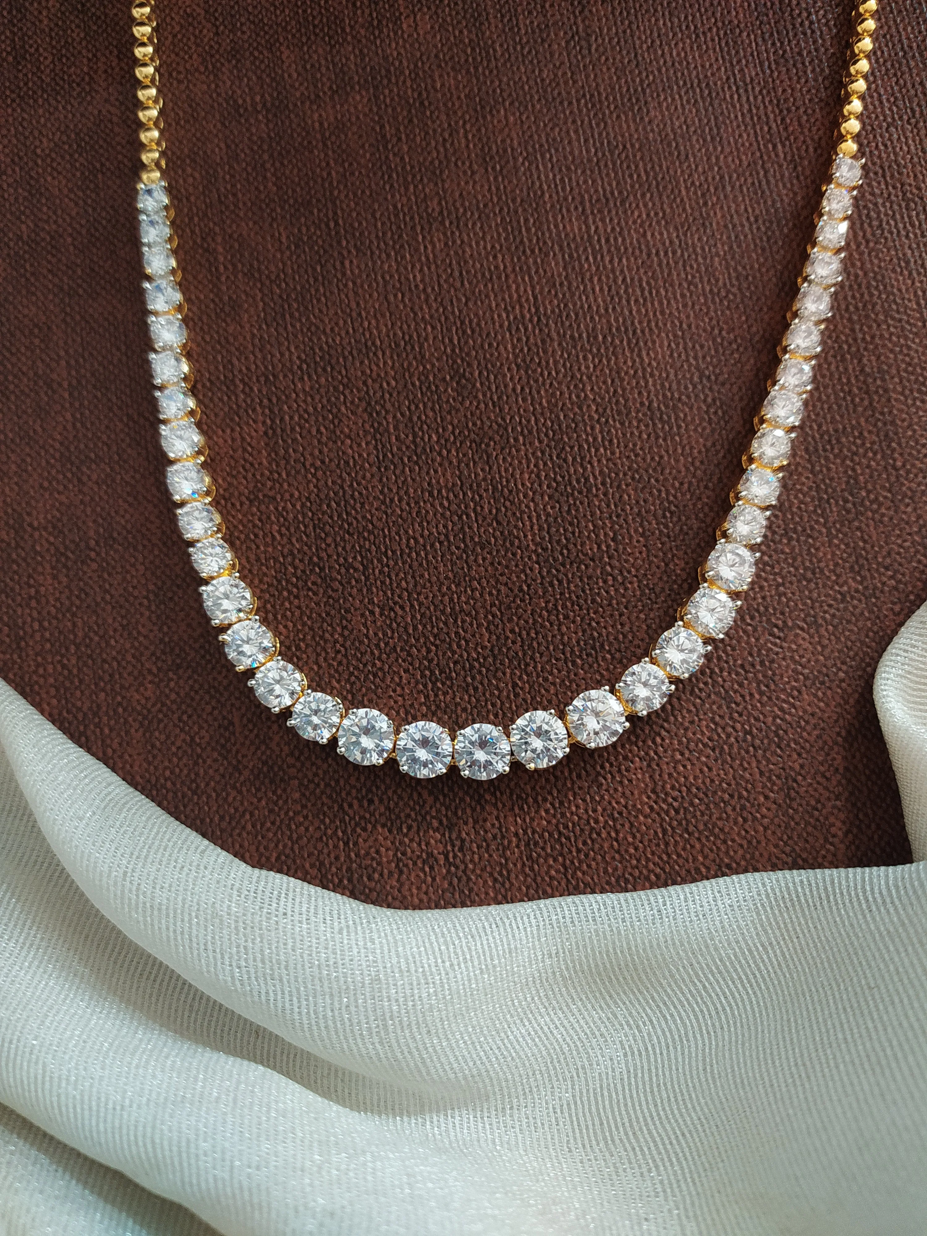 The Reversible Wonder Single Layer White Zircon Necklace set