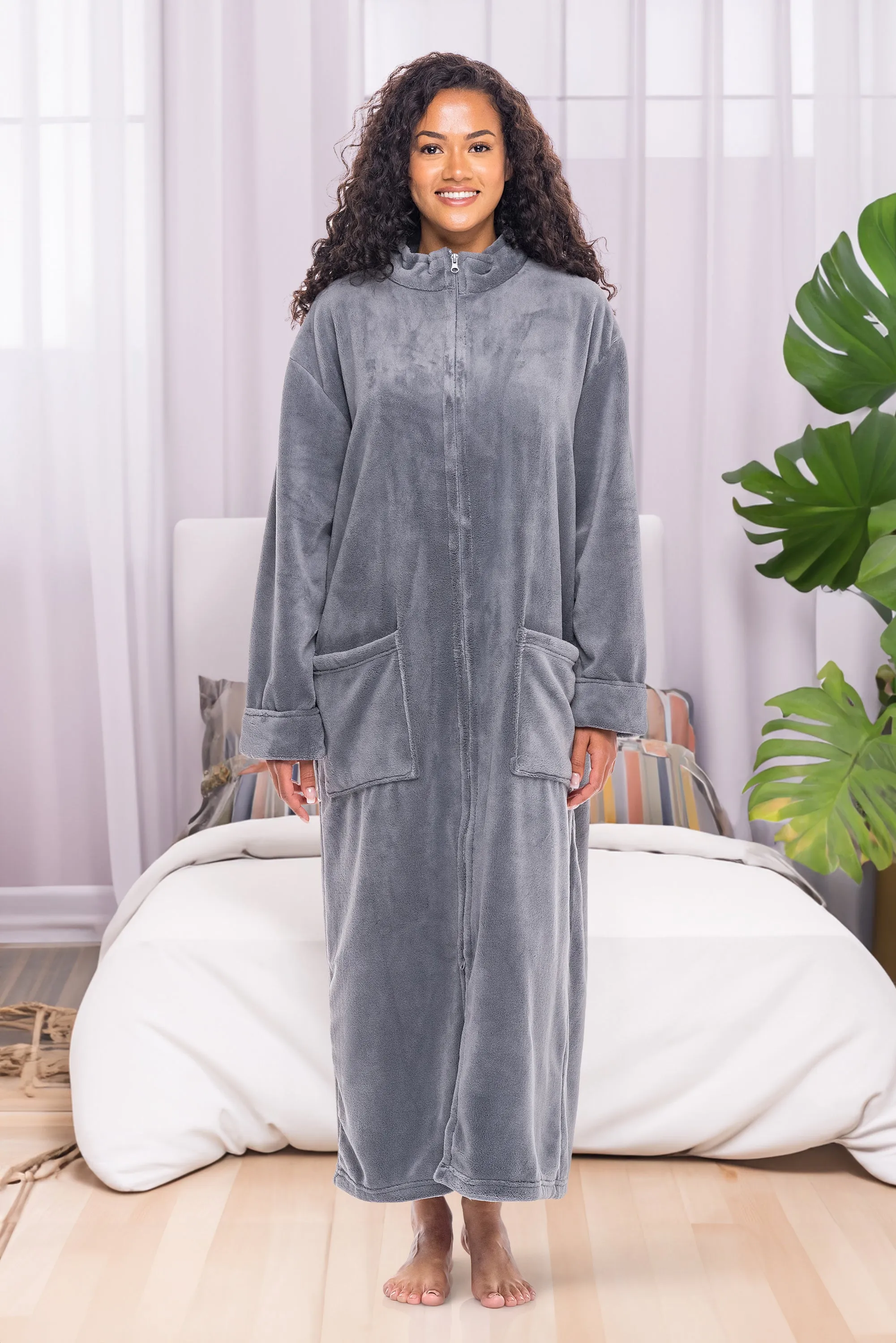 Women's Zip Up Plush Robe, Oversized Bathrobe with Two Way Zipper